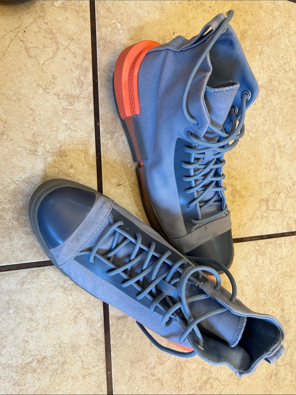 Converse Men's Blue and Orange High-Top Athletic Shoes